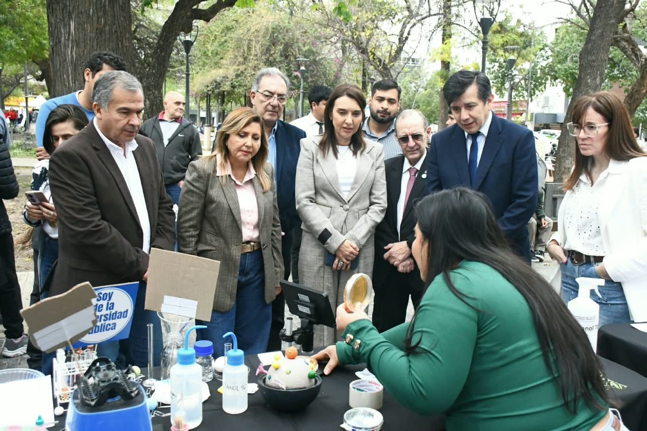 Fuentes participó de la Jornada de Ciencia, Tecnología e Innovación de la UNSE